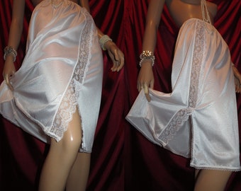 Half slip size 9 (USA)  18 (AU)
