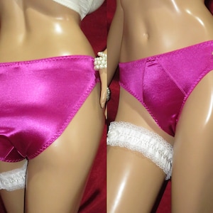satin panties size 6 (USA) 12 (Au) NOS