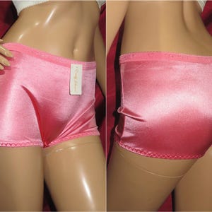 satin panties size 8 (USA) 16 (Au) NOS