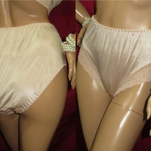 Panties / Ladies underwear/Thong /7 Days of the Week Women's Thong / Daily  Thong