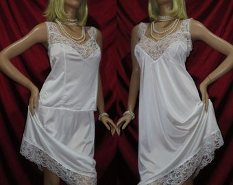 3 piece lingerie set size 38 (USA) 16 (AU)