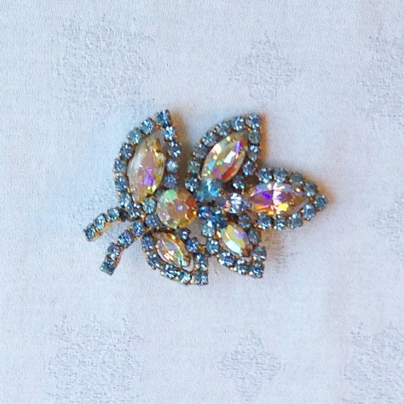 Gorgeous Vintage Multicolor Rhinestone Leaf Spray… - image 1