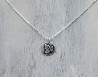Petite Leaf Necklace silver
