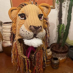 Lion hat image 10
