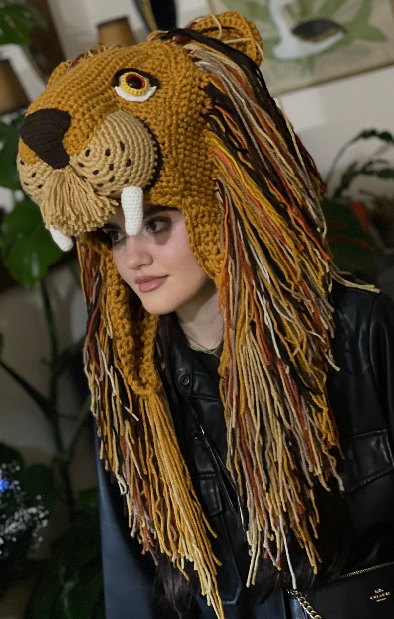 Lion hat / Crochet lion hat / cosplay / Halloween / festival wear/ costume / cosplay / Lion Hat/ Henry Cavill lion hat image 2