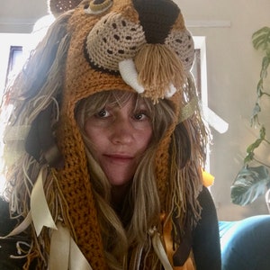 Lion hat / Crochet lion hat / cosplay / Halloween / festival wear/ costume / cosplay / Lion Hat/ Henry Cavill lion hat
