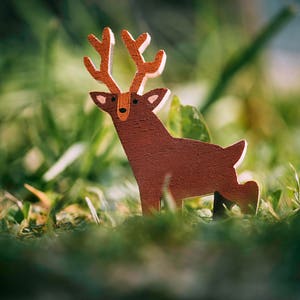 Small Deer Wood Toy wooden deer figurine, deer toy, deer charm, deer totem, animal totem, animal charm, wooden animals, forest animals image 3