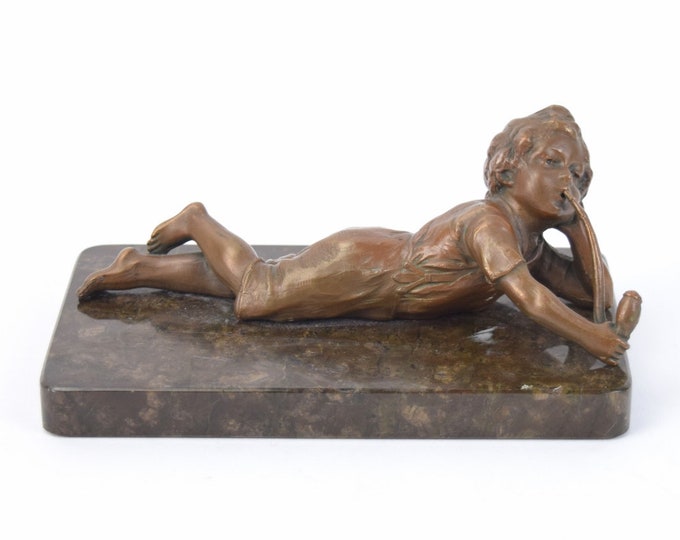 Circa 1900 Bronze Sculpture Naughty Boy Lying Down Smoking Tyrolean Pipe