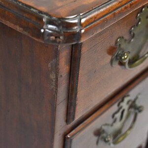 Antique 18th Century American Mahogany Dressing Table Kneehole Desk image 7