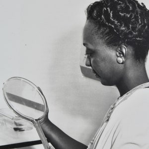 Charles Teenie Harris Gelatin Silver Print Photograph African American Woman Mirror image 5