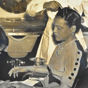 Charles Teenie Harris Gelatin Silver Print Photograph African American Women Beauty Parlor image 5