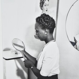 Charles Teenie Harris Gelatin Silver Print Photograph African American Woman Mirror image 4