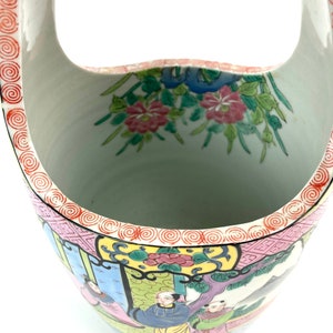 Circa 1930s Japanese Hand Painted Porcelain Water Bucket Court Scenes image 6