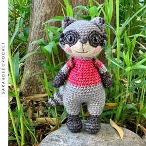 Fritz the Raccoon Back to School Crochet Amigurumi Pattern image 1