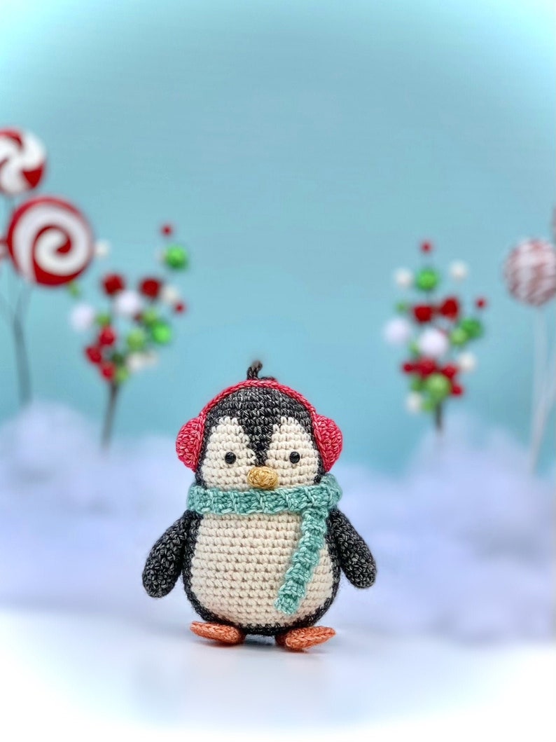 Mumford the Penguin Amigurumi Crochet Pattern image 2