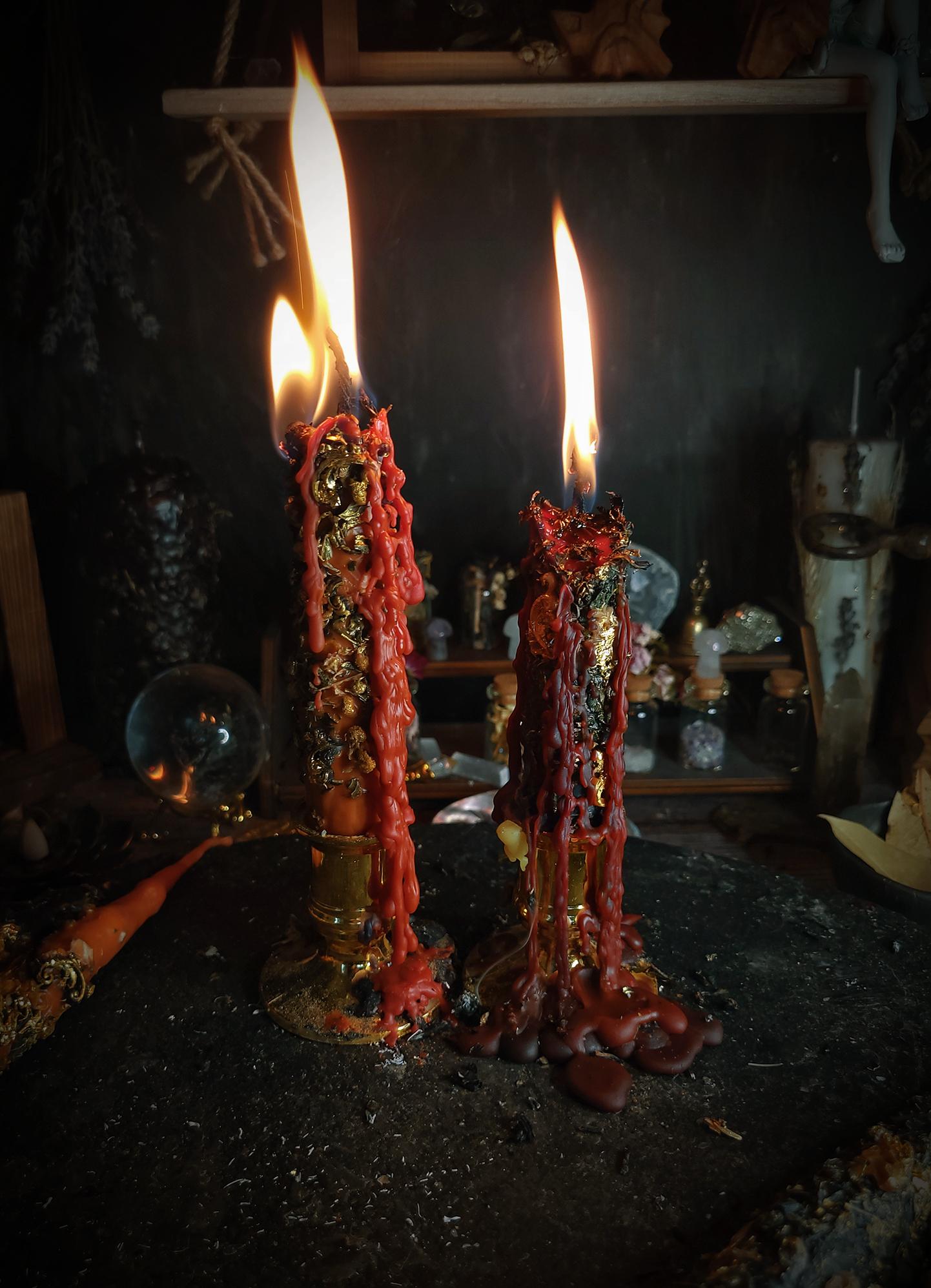 Blutende Halloween Kerze, Ritualaltar, Hexenzauber