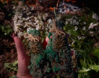 Vela ritual Litha Earth – Fundida a mano en tierra viva, vela de bruja verde, magia del solsticio de sol, decoración de altar del bosque, hechizo de abundancia