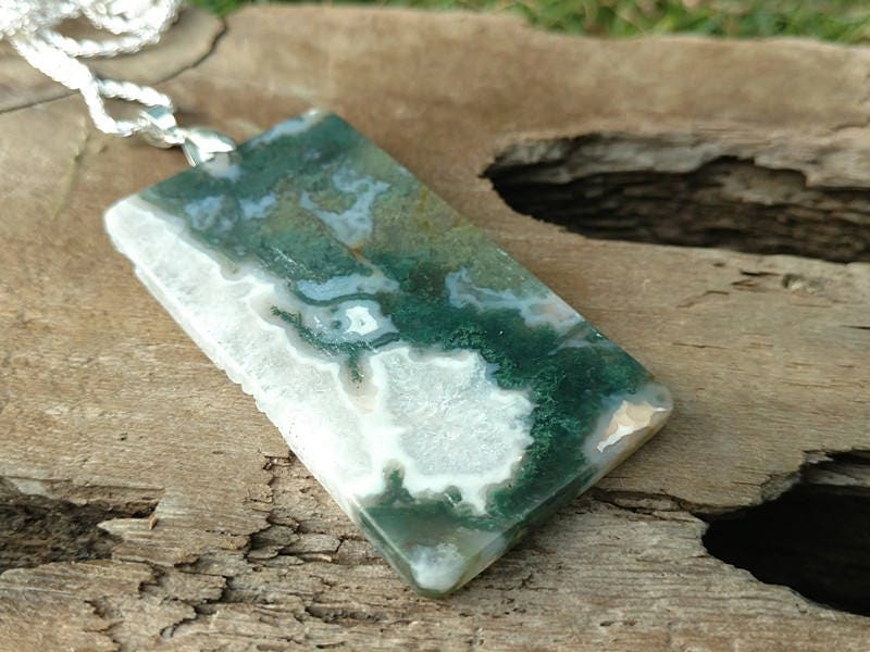 Moss Agate Stone Pendant Beautiful Druzy Crystal Inclusions | Etsy