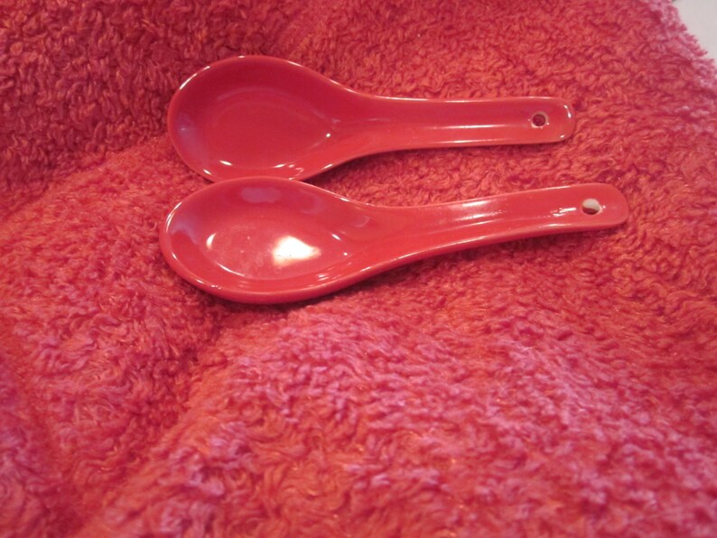 RED SPOONS Soup or Taster