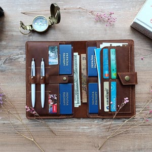 Titular del pasaporte familiar / Cartera de pasaporte / Cartera de viaje de cuero / Cartera de viaje de cuero monograma / 4, 6,8, titular del pasaporte / Regalo de Navidad