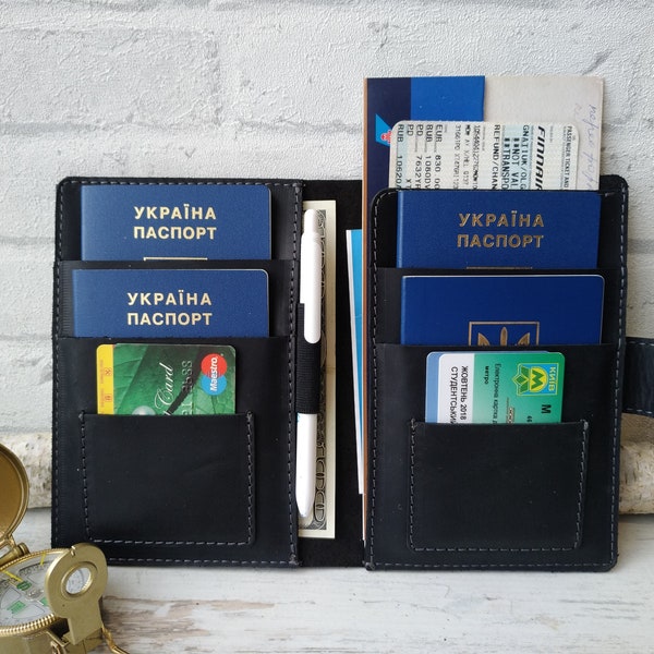 Family passport holder /leather travel wallet\ 4 passport holder \6 passport holder\ 8 passport holder\ 10 passport holder