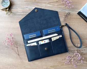 Family passport holder, Leather travel wallet, 2 passport holder, Сase for 2 passports, Travel bag, Clutch for 2 passports, Passport cover