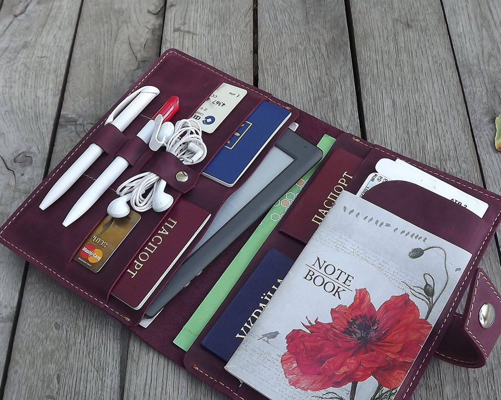 Leather travel wallet/Family passport holder/46810 Passport Etsy