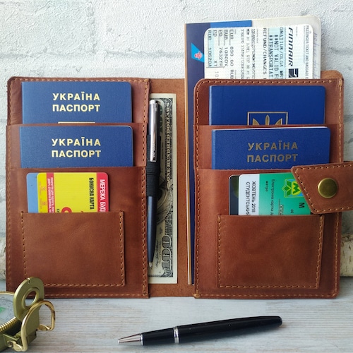 Personalized Leather Family 4 Passport Holder / Family Etsy