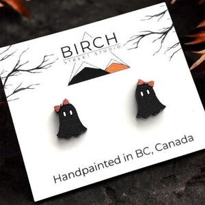 Coquette Ghost Earrings, Hand Painted Wood Halloween Studs, Ghosts with Bow