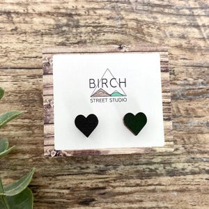 Boucles d'oreilles pour la Saint-Valentin Boucles d'oreilles coeur noir Boucles d'oreilles pour femmes Boucles d'oreilles en bois Cadeau d'anniversaire Cadeau d'anniversaire pour ses oreilles sensibles Sans nickel
