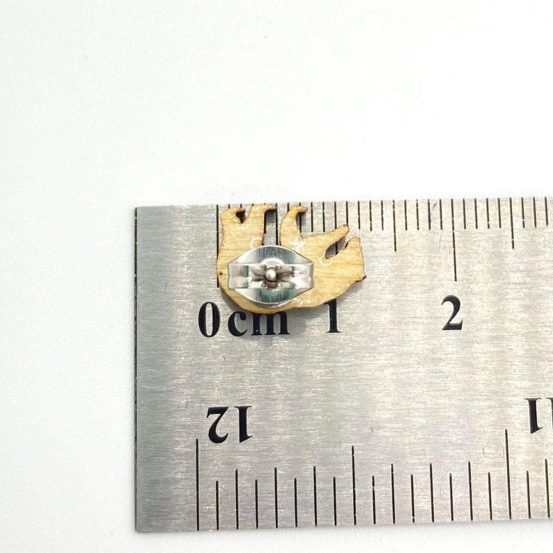 Pendientes de oso, joyas de oso, pendientes de animales, oso pardo, pendientes de Canadá, mamá osa, regalo del Día de la Madre, pendientes de botón, pendientes de madera imagen 3