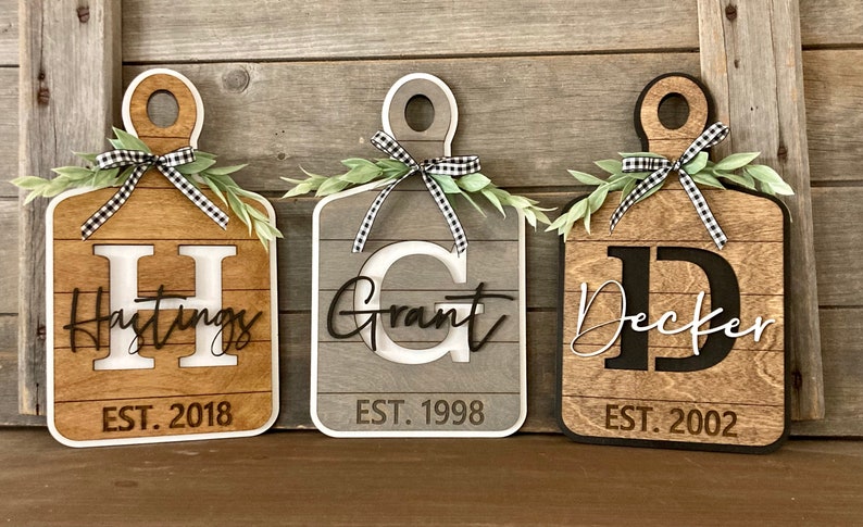 Personalized Cutting Boards Family Name Cutting Board Wedding Gift Cutting Board Custom Christmas Gift Family Name Gift for Mom Bild 9