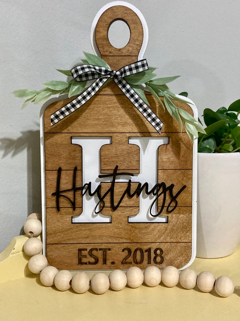 Personalized Cutting Boards Family Name Cutting Board Wedding Gift Cutting Board Custom Christmas Gift Family Name Gift for Mom White Back/ Wood