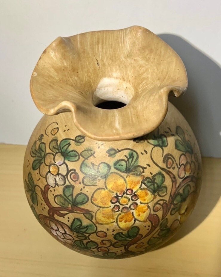 Gubbio Vase - Etsy