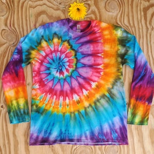 Rainbow Side Spiral Long Sleeve Tie Dye Shirt, Hippie Long Sleeve, Bohemian Clothing