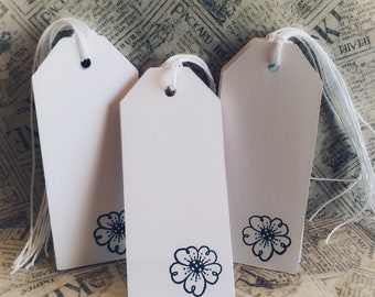 White flower tags, White gift tags, Hang tags, Flower Gift tags, Favor tags, Set of 12, 25, or 50