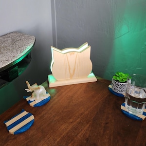 LED Cat Silhouette Light / Decorative Wooden Cat Lamp