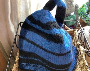 Digital Pattern.                                                          Knit Klein Bottle Pi Hat math hat Advanced
