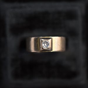 Vintage Estate Art Deco FRANSK Old Mine-ring med diamanter och brett band i 18 karat gult guld, storlek 6,75 Luna Merchant - Chouette-ringen