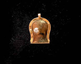 18K Yellow Gold Diamond Scoop Charm Jewelry Theme Jeweler's Scoop Loupe 18ct Vintage Estate Luna Merchant - The Diamond Scoop Pendant