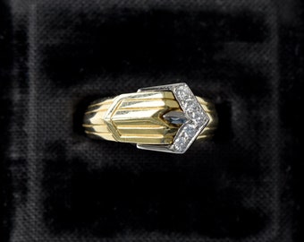 Exceptional Estate Buckle Motif Diamond Ring in 18K Gold