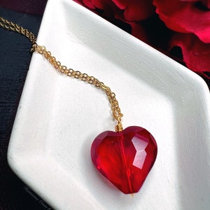 Collar de cristal de corazón ROJO &lt;&gt; Collar de corazón rojo &lt;&gt; Regalo del día de San Valentín &lt;&gt; Joyería de corazón