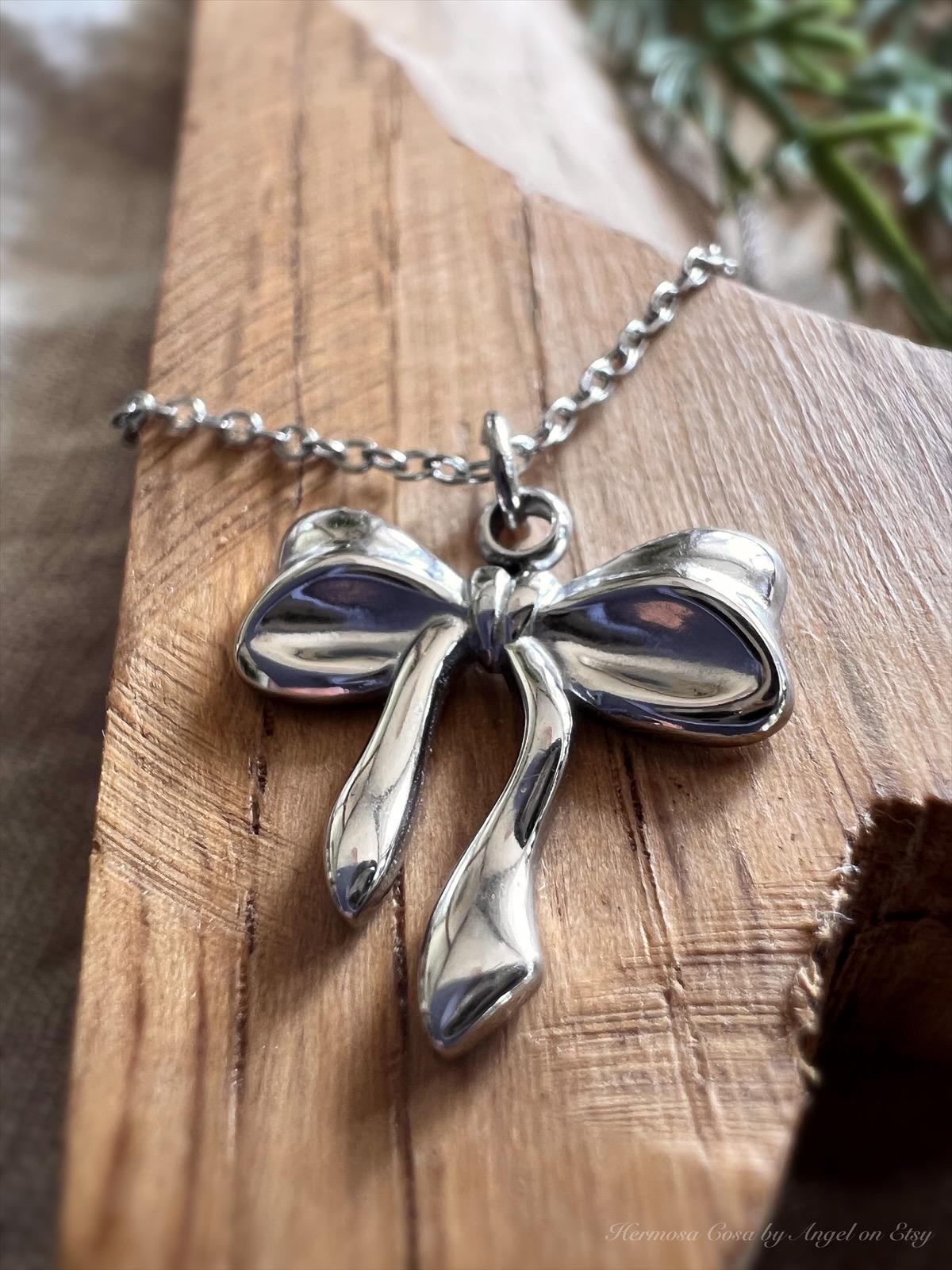 James Avery Bow Necklace