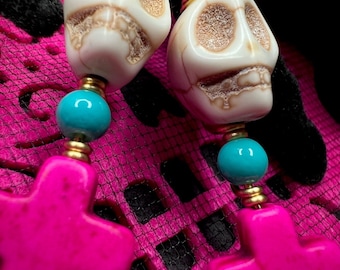 Day of the dead skull earrings <> Dia de los Muertos earrings <> Cross earrings <> Skull jewelry