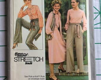 Simplicity 8438 Sewing Pattern Separates Knit Pants Skirt Vest Shirt Top Pockets Sash Stretch Zipper Belt Size 6 8 10 Bust 30 31 32 UNCUT