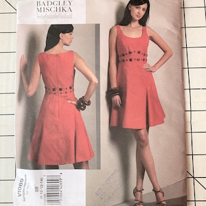 Vogue 1089 V1089 Sewing Pattern Dress Badgley Mischka Sleeveless Flared Summer Evening Scoop Neck Size 8 10 12 14 Bust 31 32 34 36 UNCUT