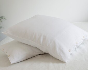 2 white PILLOWCASES 50x65cm (20"x 25") with wooden buttons, handmade of softened flax linen fabric