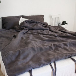 100% linen dark grey bedding set, linen duvet cover and 2 pillow cases included