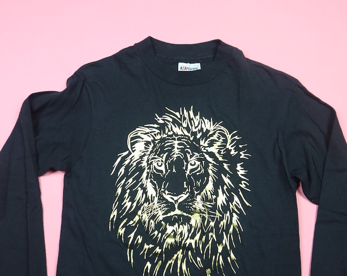 Gold Lion Reno Nevada 1990's Vintage Long Sleeve Tshirt