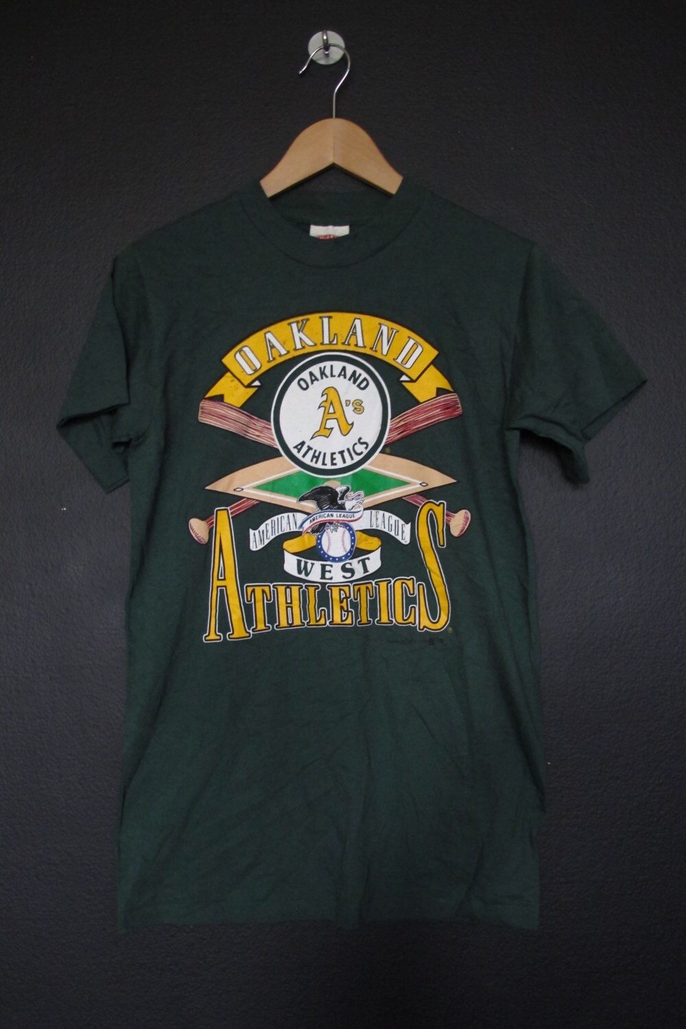 oakland athletics vintage t shirt